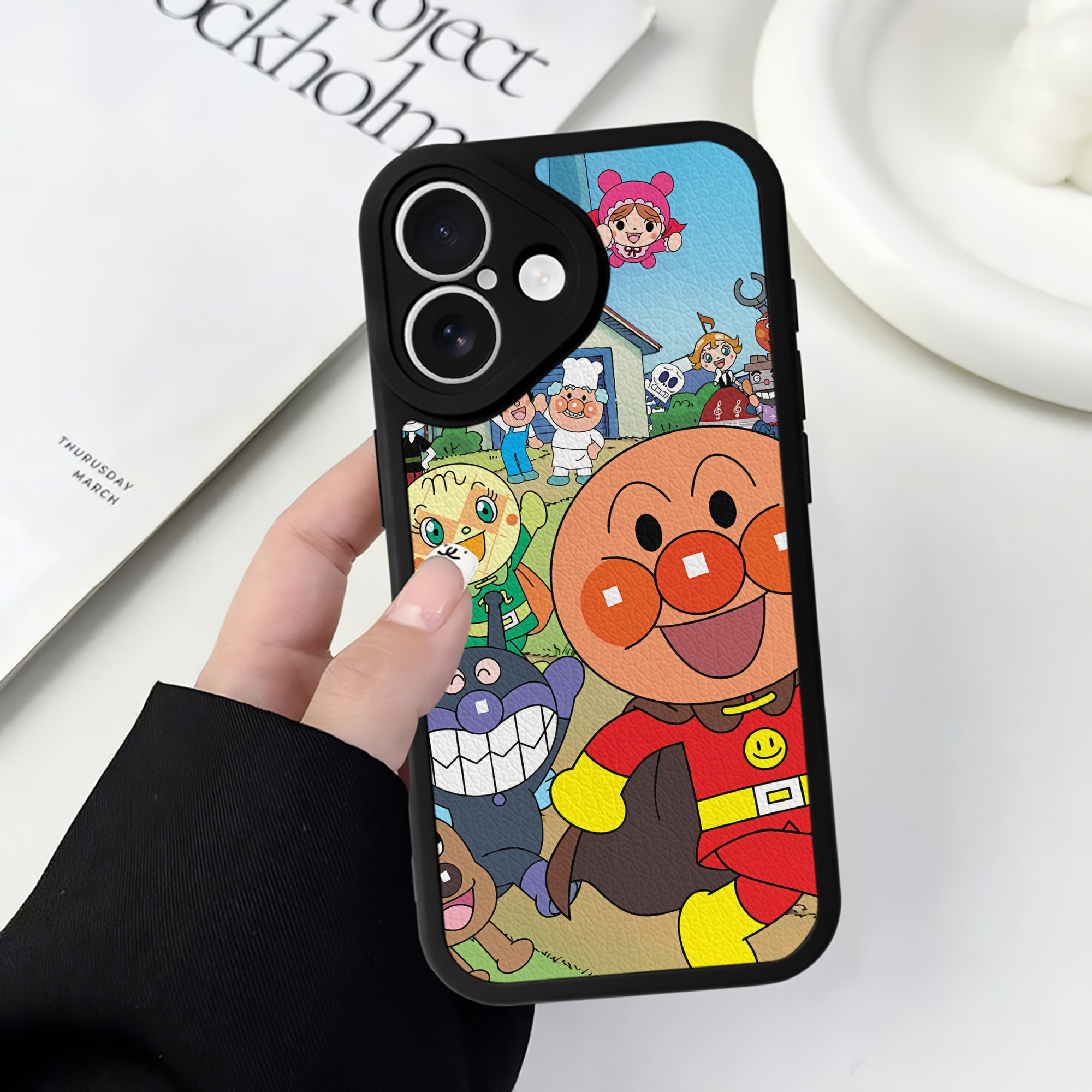 （画像用） アンパンマン Anpanman 【iPhone 16シリーズ対応】シリコンスマホケース（レザー調） 材質：シリコン